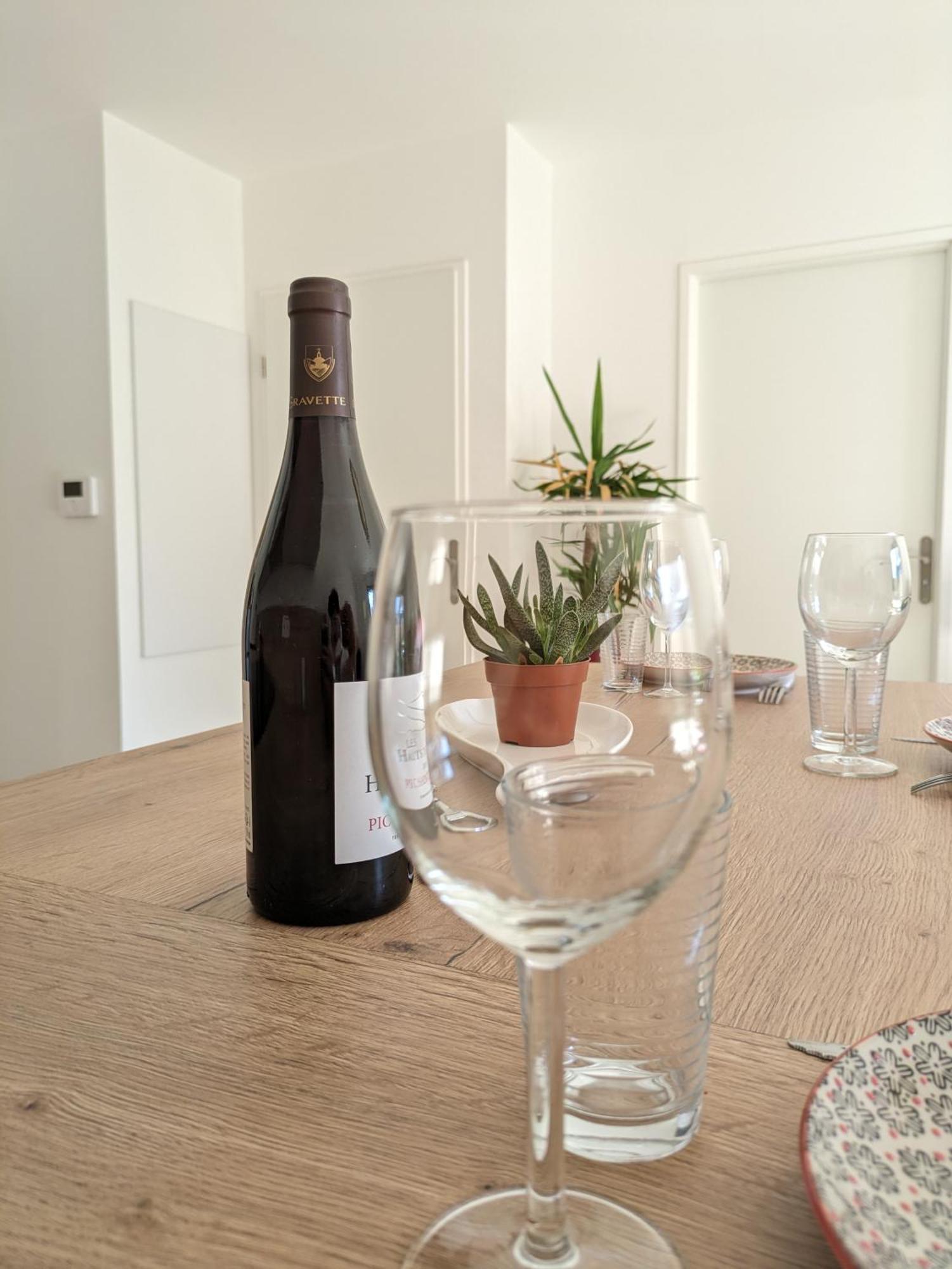 Appartement De Standing Avec Jardin Clamart Kültér fotó